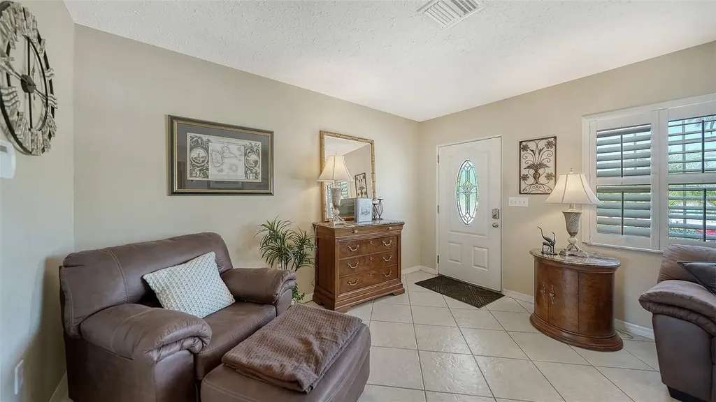 3537 S School Avenue Sarasota FL 34239