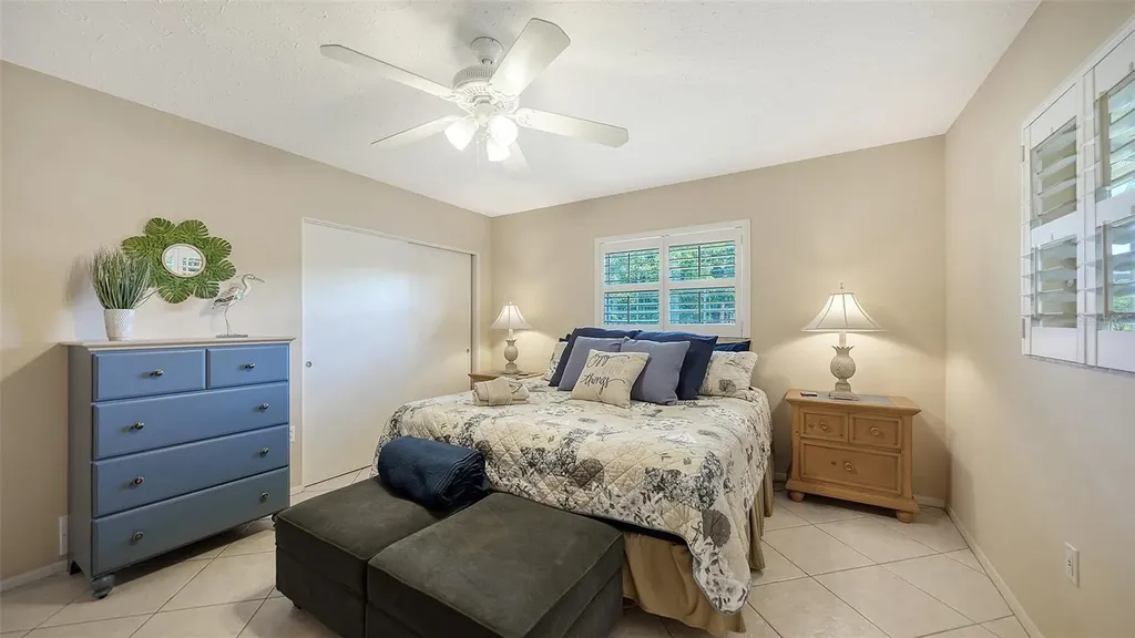 3537 S School Avenue Sarasota FL 34239