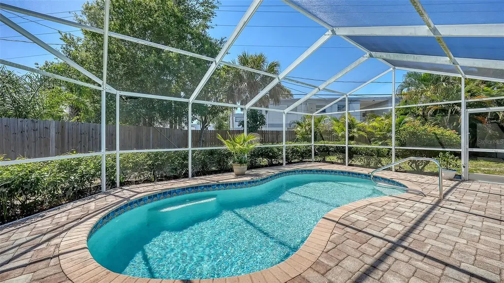 3537 S School Avenue Sarasota FL 34239