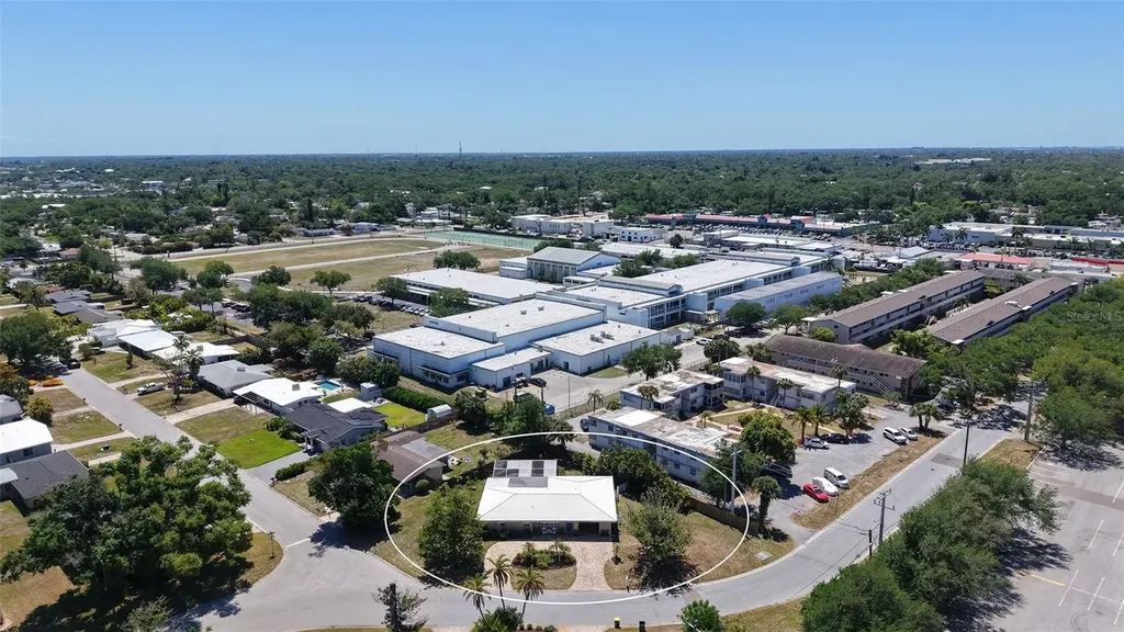 3537 S School Avenue Sarasota FL 34239