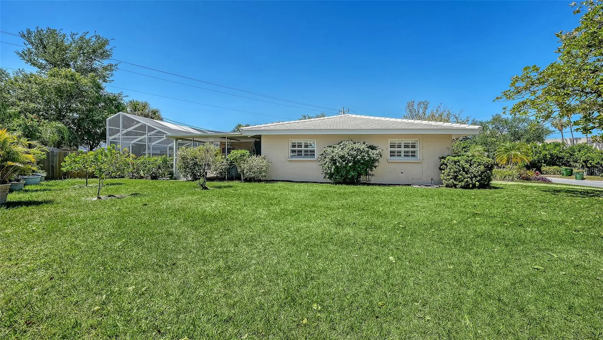 3537 S School Avenue Sarasota FL 34239