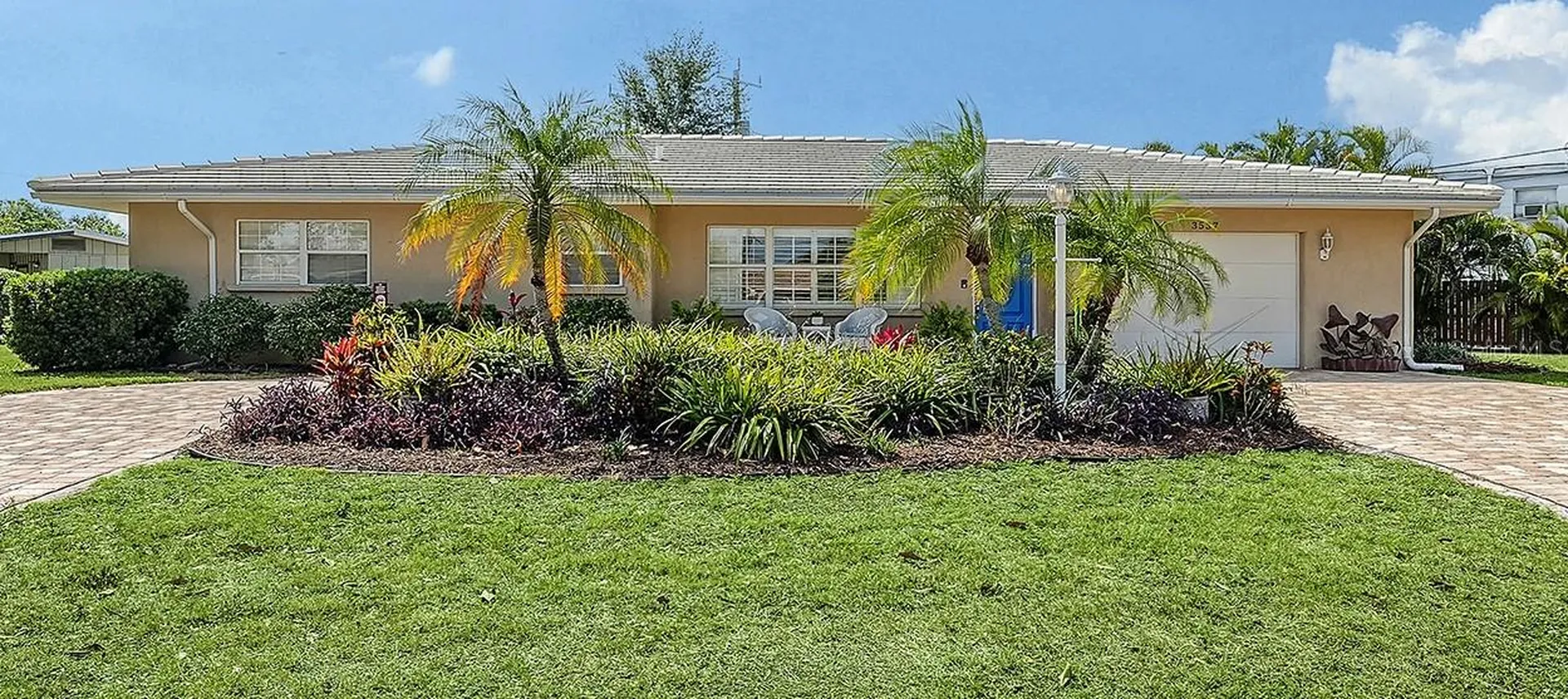 3537 S School Avenue Sarasota FL 34239
