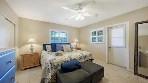 3537 S School Avenue Sarasota FL 34239