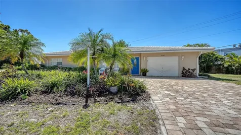 3537 S School Avenue Sarasota FL 34239