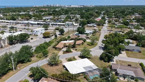 3537 S School Avenue Sarasota FL 34239
