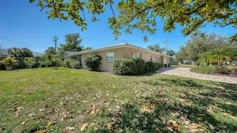 3537 S School Avenue Sarasota FL 34239