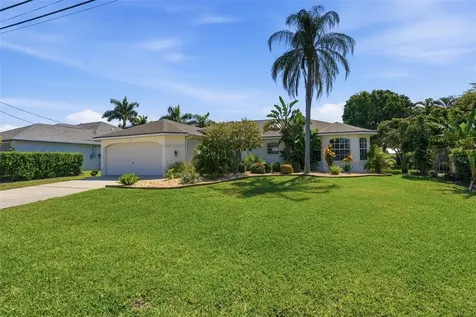 4925 Sorrento Court Cape Coral FL 33904