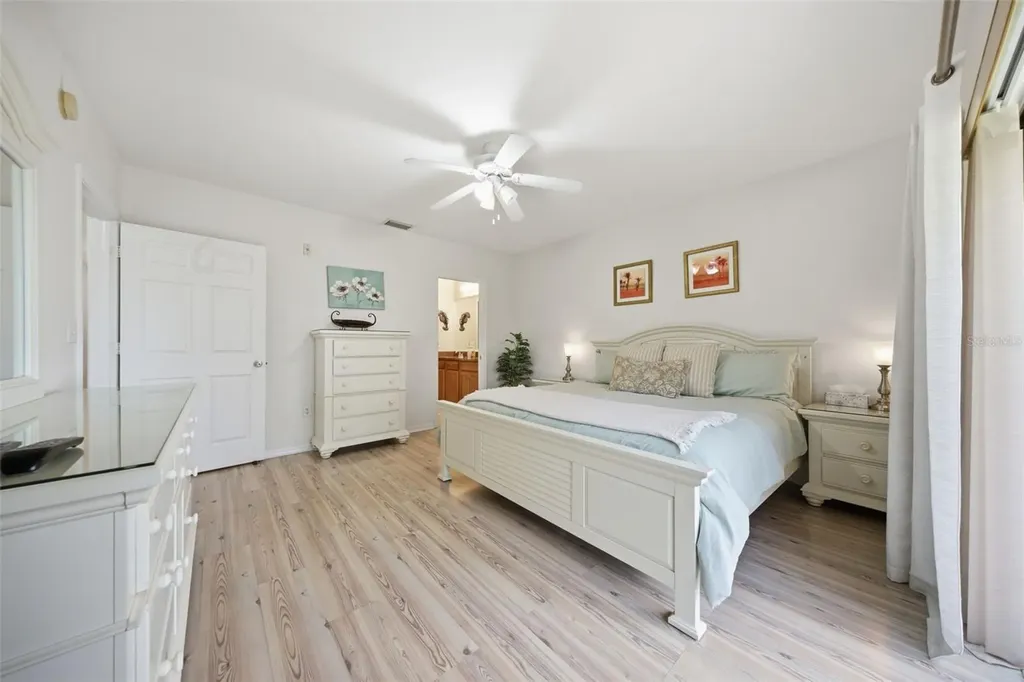 1638 Seascape Circle Tarpon Springs FL 34689