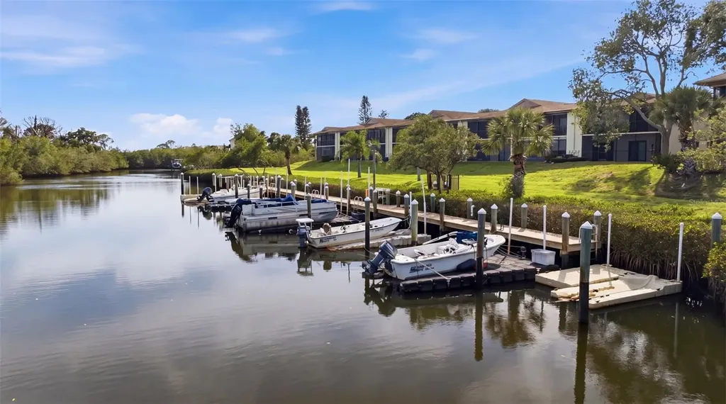 1638 Seascape Circle Tarpon Springs FL 34689