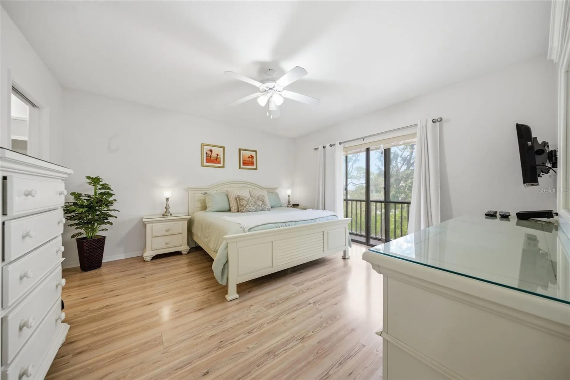 1638 Seascape Circle Tarpon Springs FL 34689