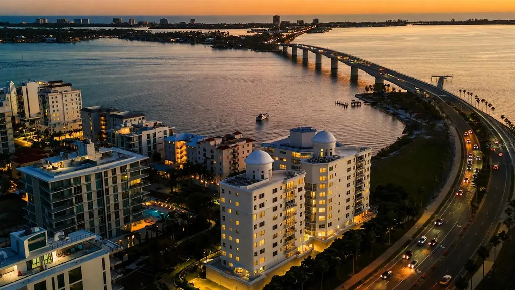 128 Golden Gate Point Sarasota FL 34236