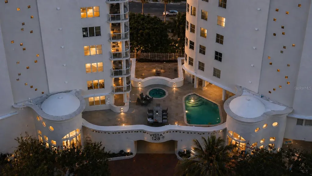 128 Golden Gate Point Sarasota FL 34236