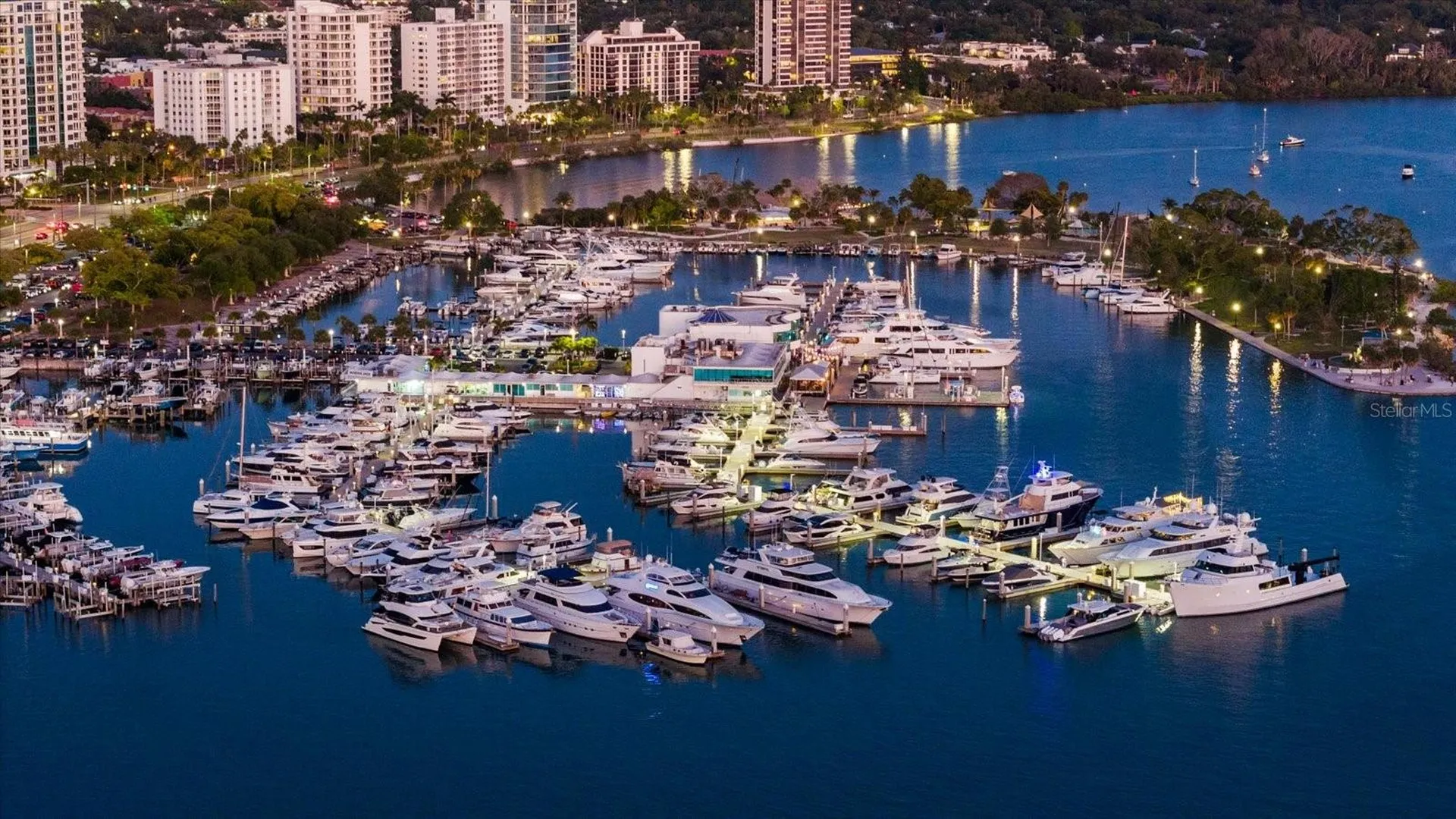 128 Golden Gate Point Sarasota FL 34236
