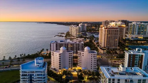 128 Golden Gate Point Sarasota FL 34236