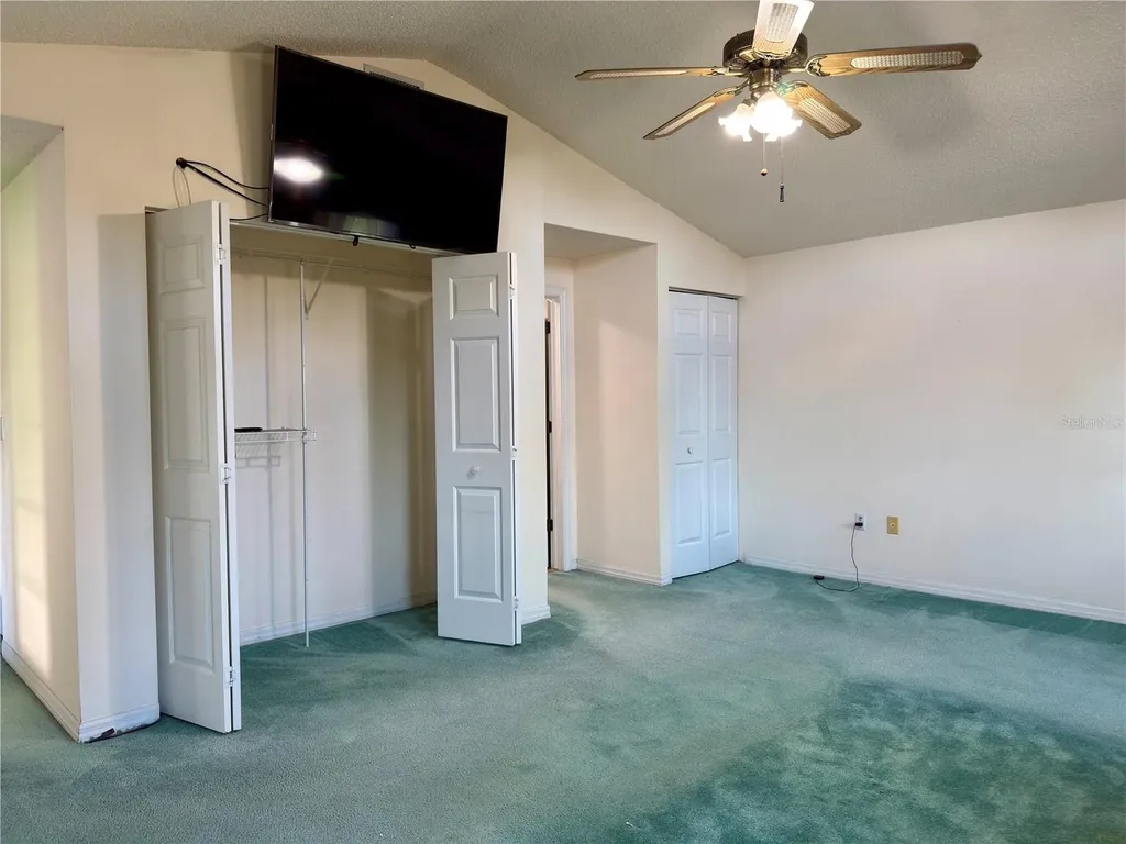 1702 Sunkissed Drive Tarpon Springs FL 34689