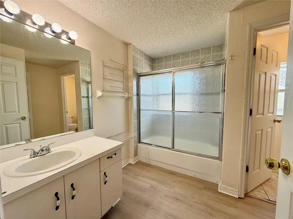 1702 Sunkissed Drive Tarpon Springs FL 34689