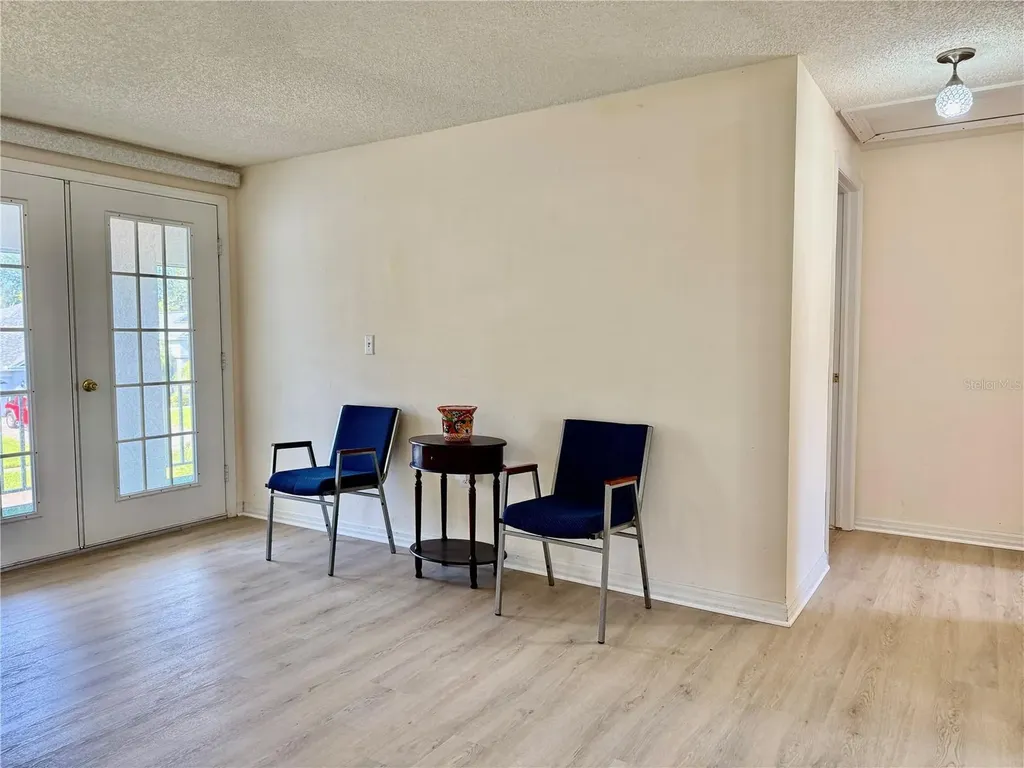 1702 Sunkissed Drive Tarpon Springs FL 34689