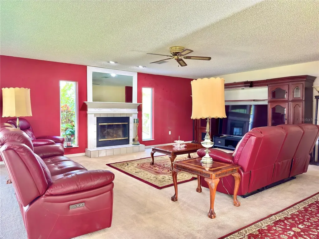 1702 Sunkissed Drive Tarpon Springs FL 34689