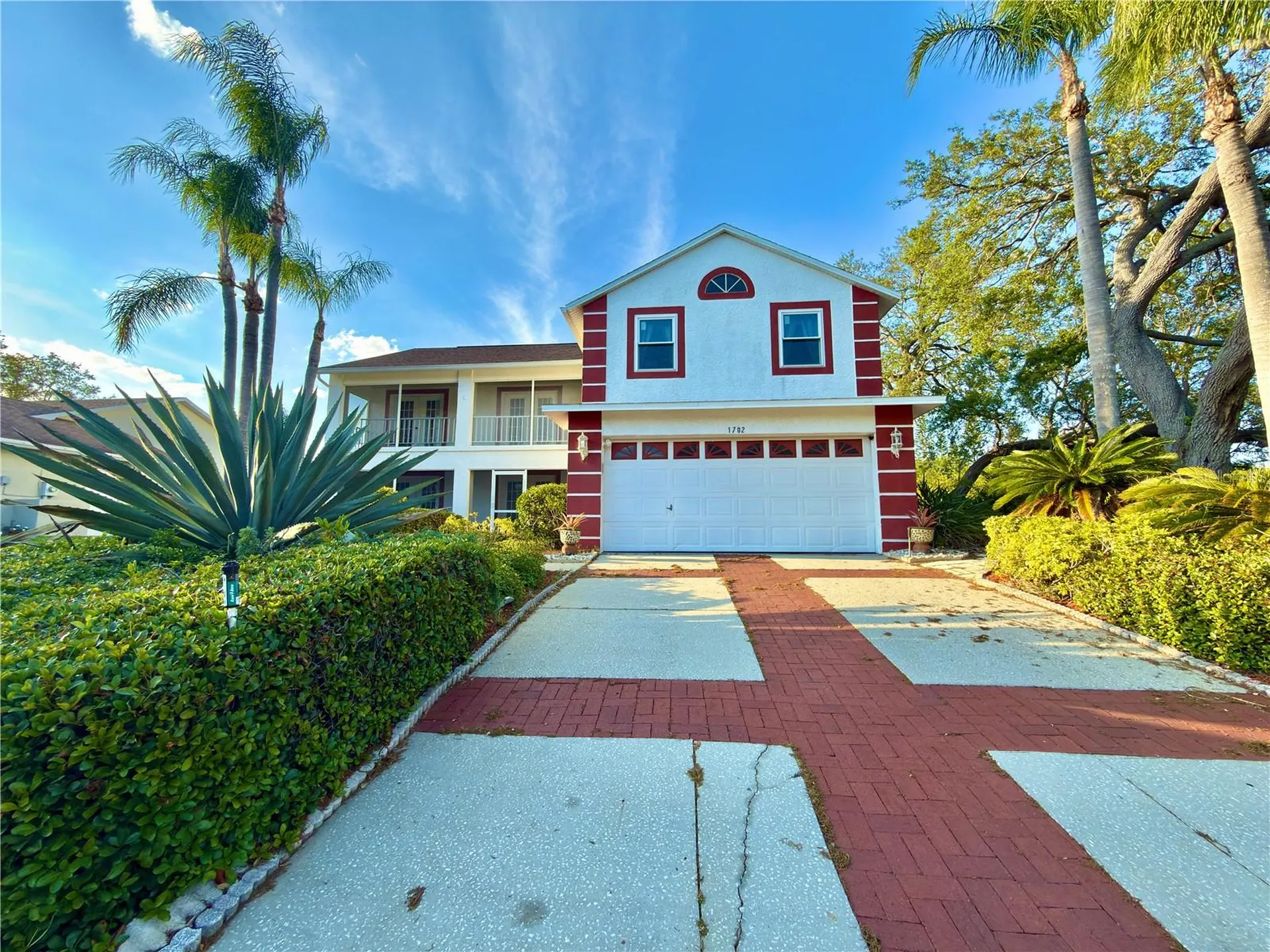 1702 Sunkissed Drive Tarpon Springs FL 34689