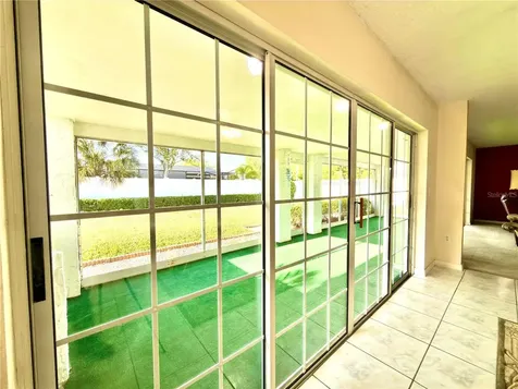 1702 Sunkissed Drive Tarpon Springs FL 34689
