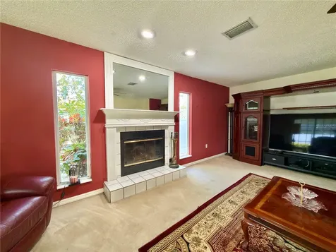 1702 Sunkissed Drive Tarpon Springs FL 34689