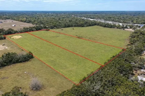 001 NW 222 Street High Springs FL 32643