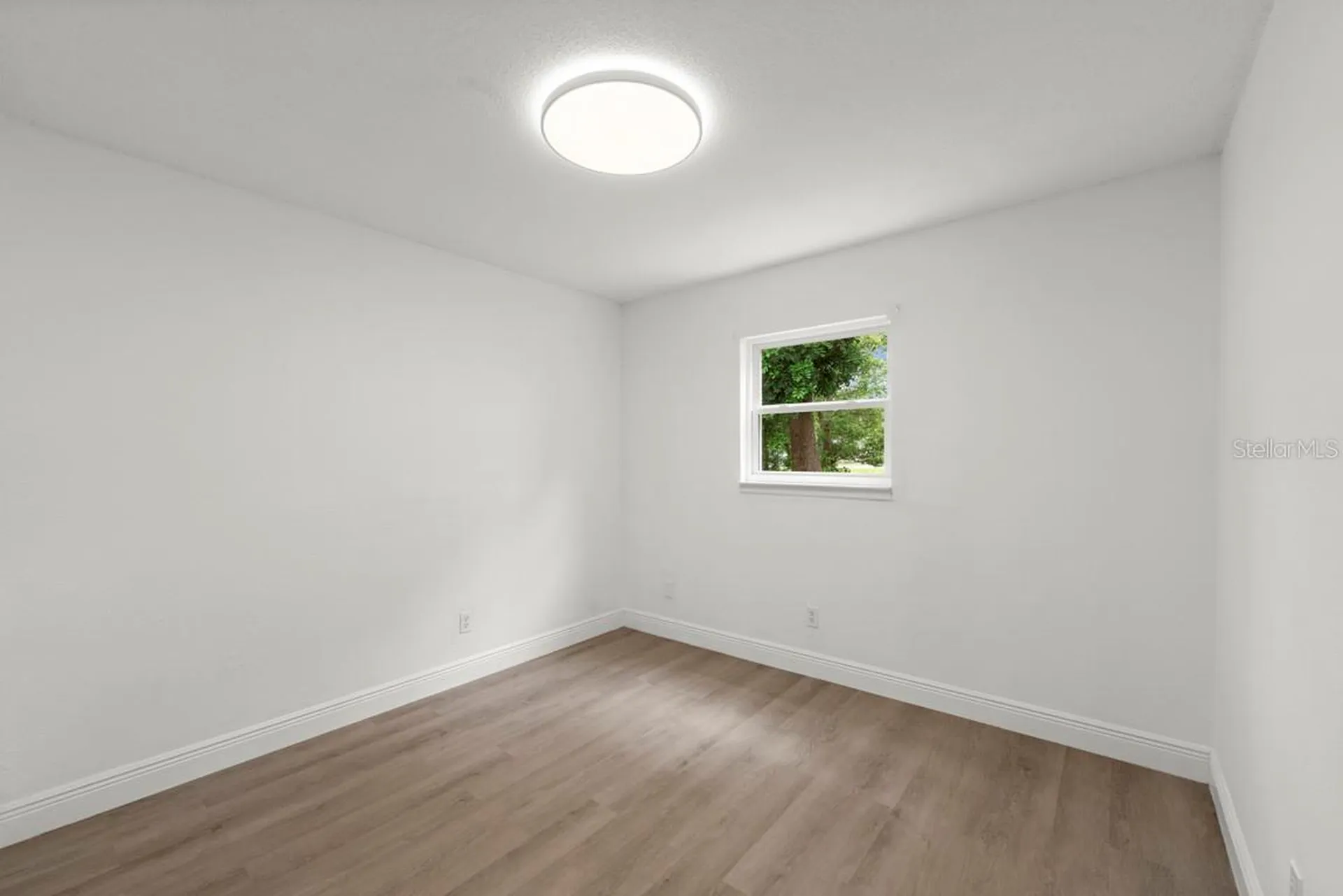 1087 Swan Street Melbourne FL 32935