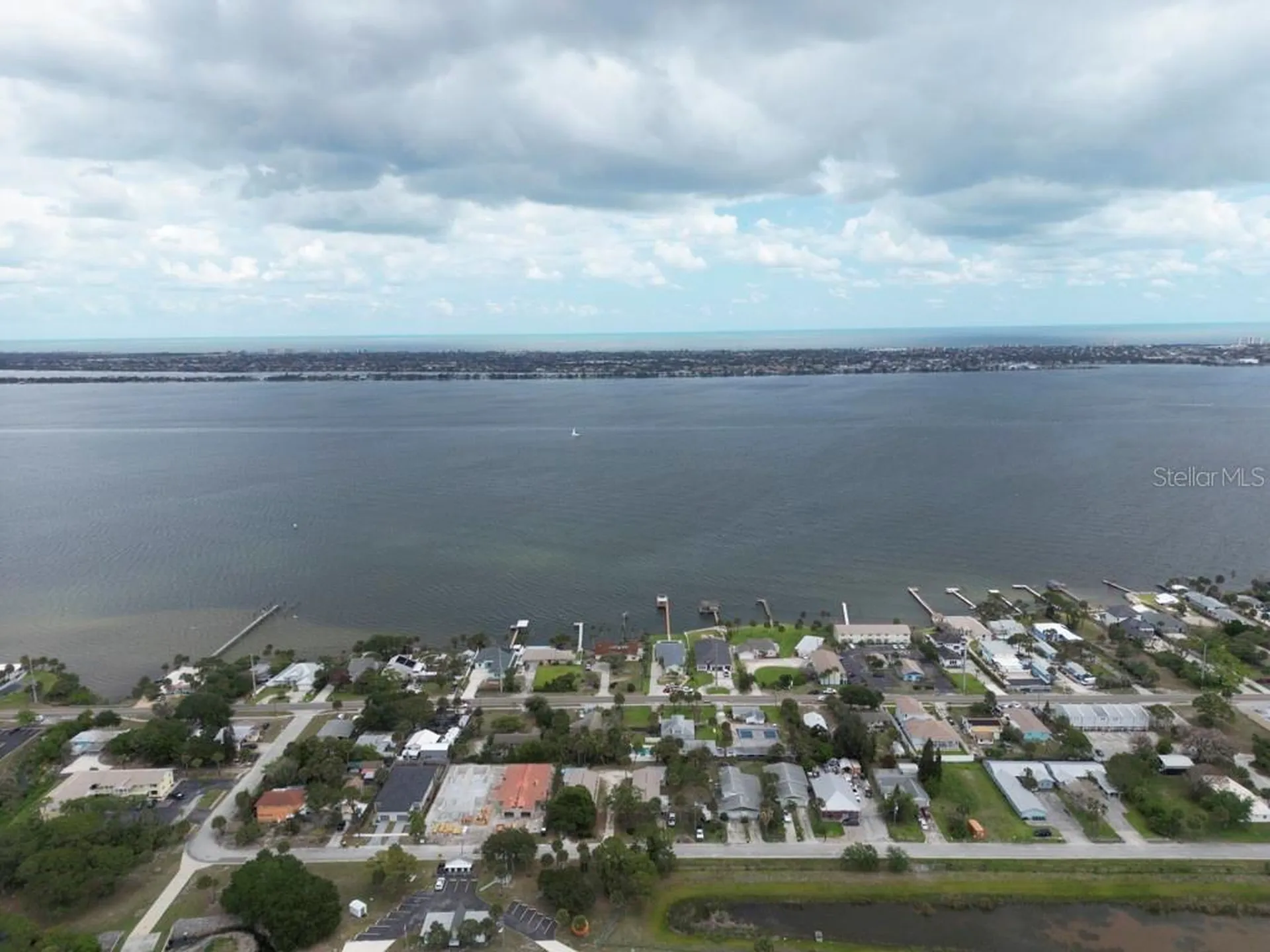 1087 Swan Street Melbourne FL 32935