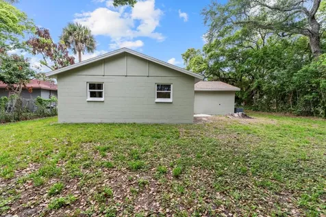 1087 Swan Street Melbourne FL 32935