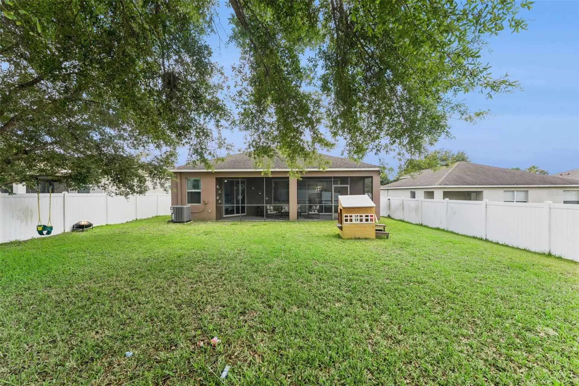 5821 Coquyt Drive Mount Dora FL 32757