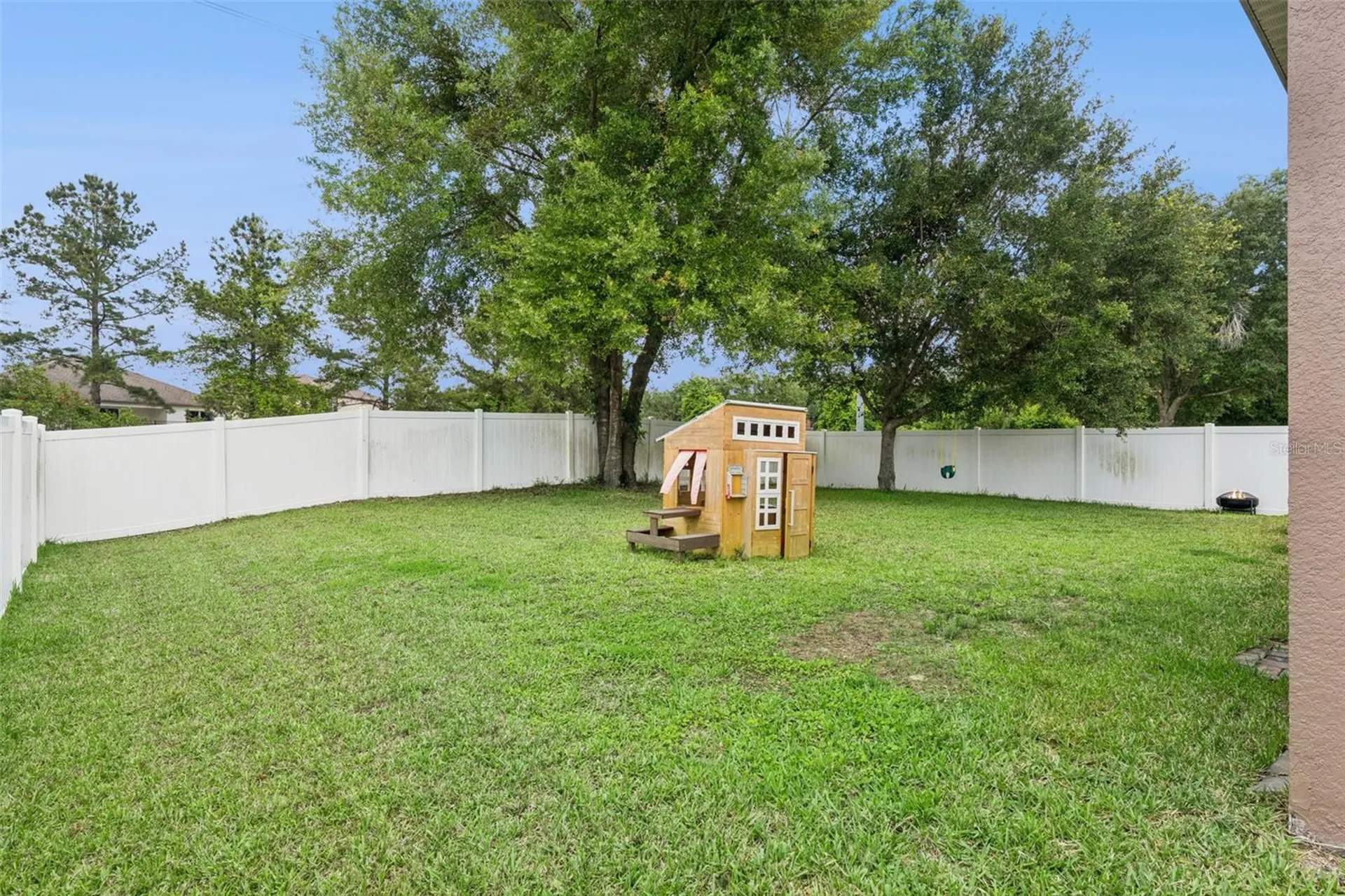 5821 Coquyt Drive Mount Dora FL 32757