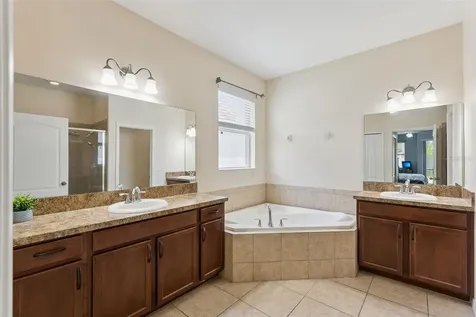 5821 Coquyt Drive Mount Dora FL 32757