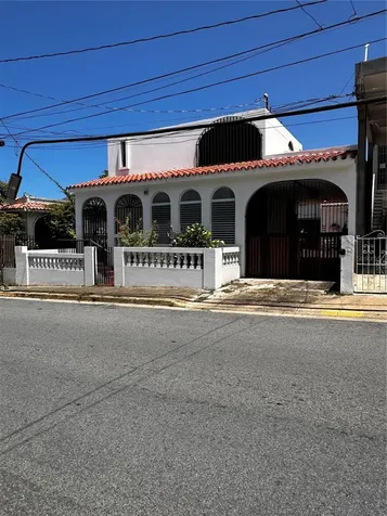 205 Las Flores Street San Juan PR 00912