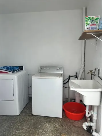 205 Las Flores Street San Juan PR 00912
