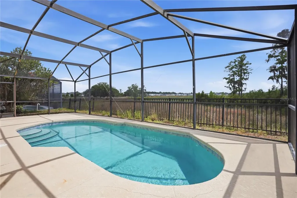 433 Sunset View Drive Davenport FL 33837