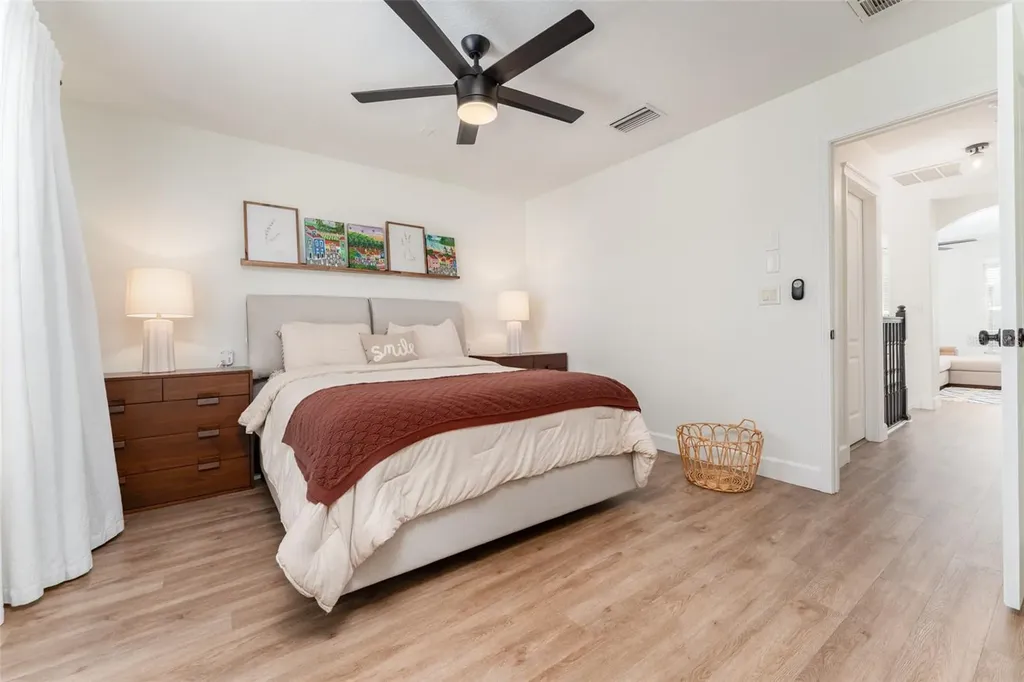 16008 Palmettorun Circle Lithia FL 33547