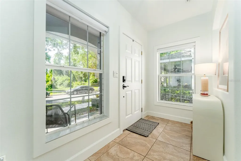 16008 Palmettorun Circle Lithia FL 33547