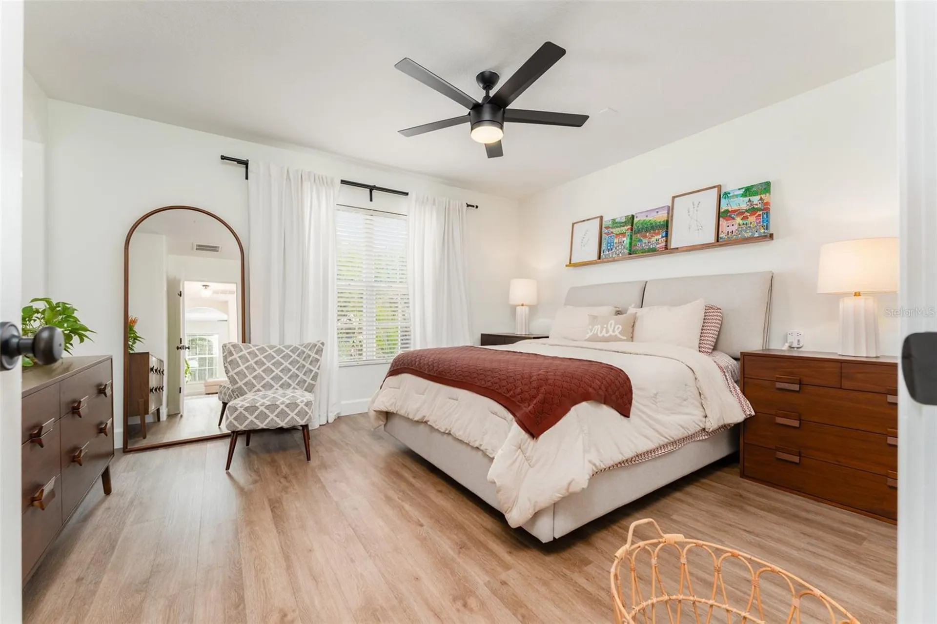 16008 Palmettorun Circle Lithia FL 33547