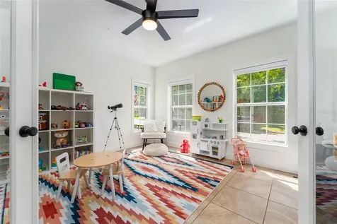 16008 Palmettorun Circle Lithia FL 33547