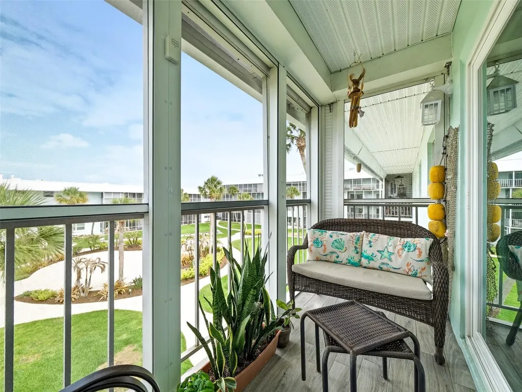 325 N Causeway New Smyrna Beach FL 32169