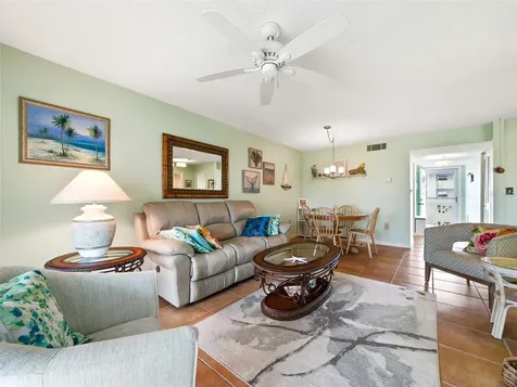 325 N Causeway New Smyrna Beach FL 32169