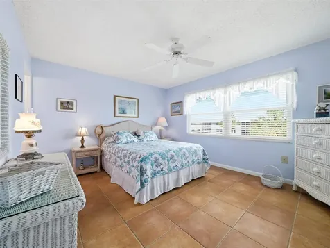 325 N Causeway New Smyrna Beach FL 32169
