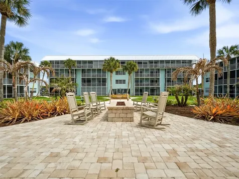 325 N Causeway New Smyrna Beach FL 32169