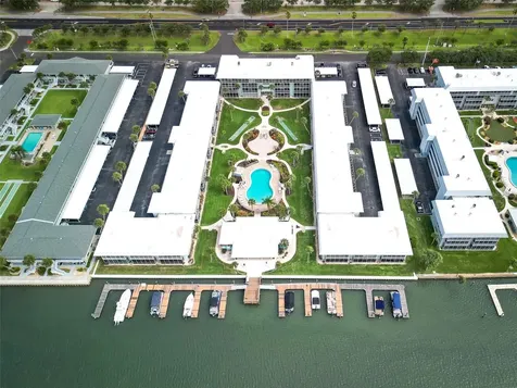 325 N Causeway New Smyrna Beach FL 32169