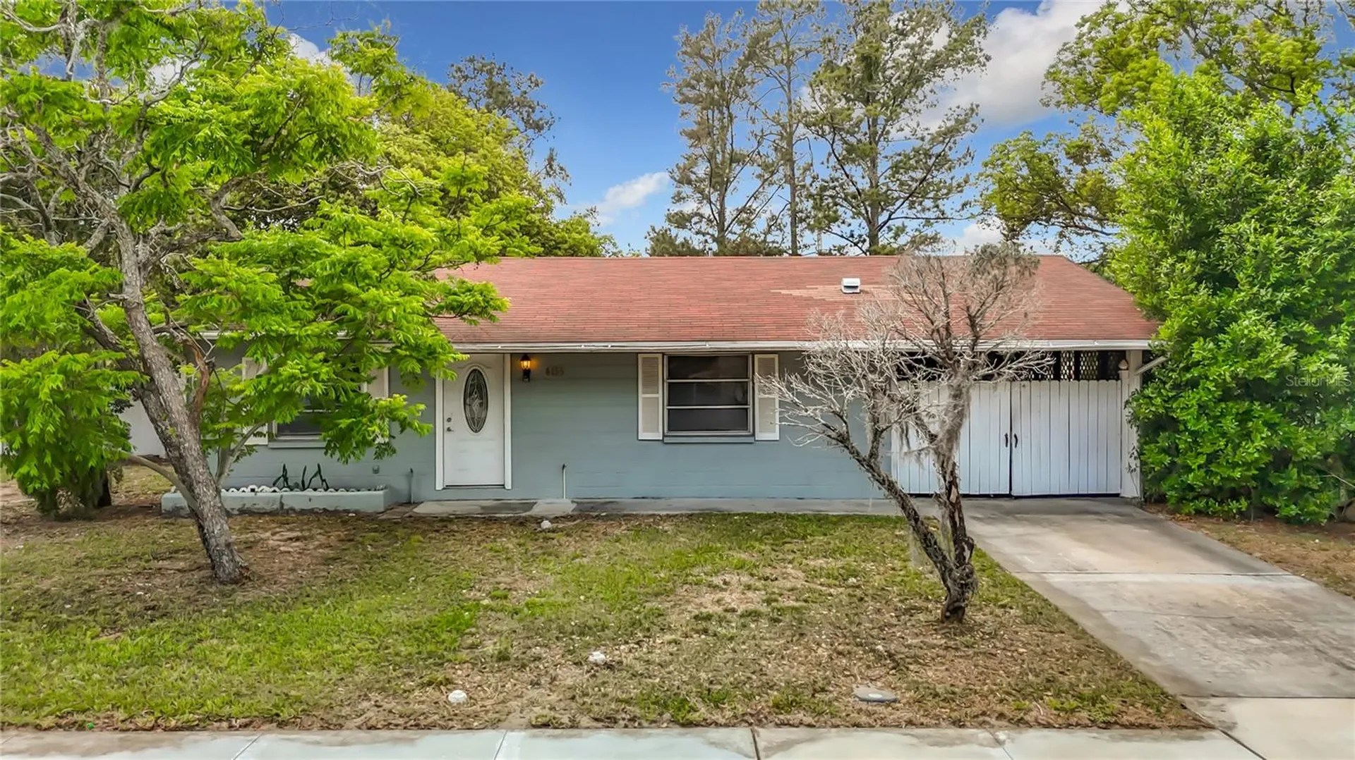 6155 9th Street Zephyrhills FL 33542