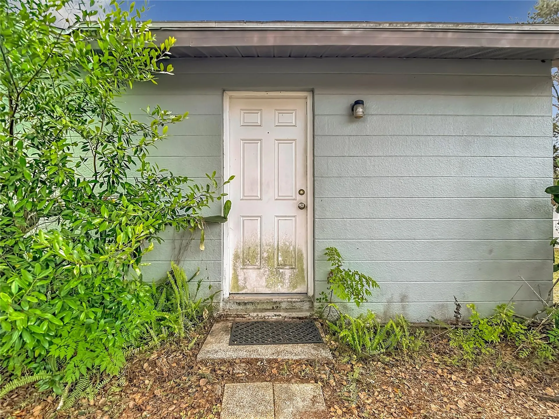 6155 9th Street Zephyrhills FL 33542
