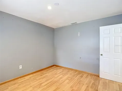 6155 9th Street Zephyrhills FL 33542