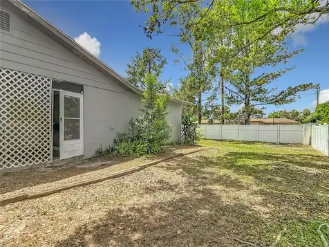 6155 9th Street Zephyrhills FL 33542