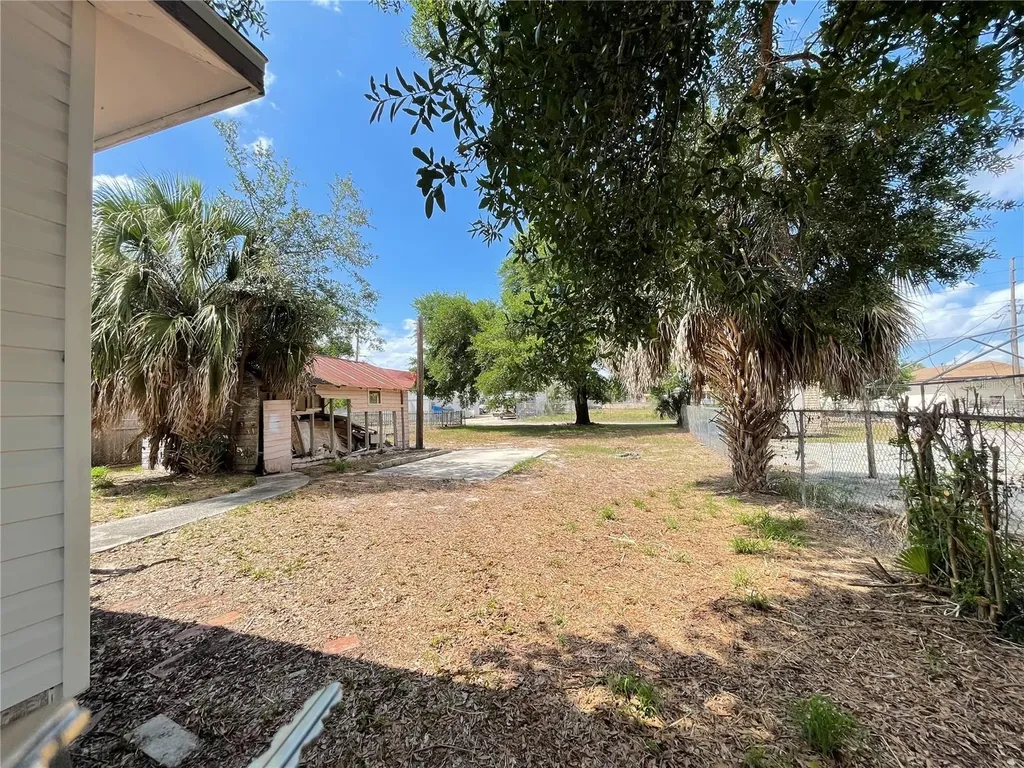 219 E Polk Avenue Lake Wales FL 33853