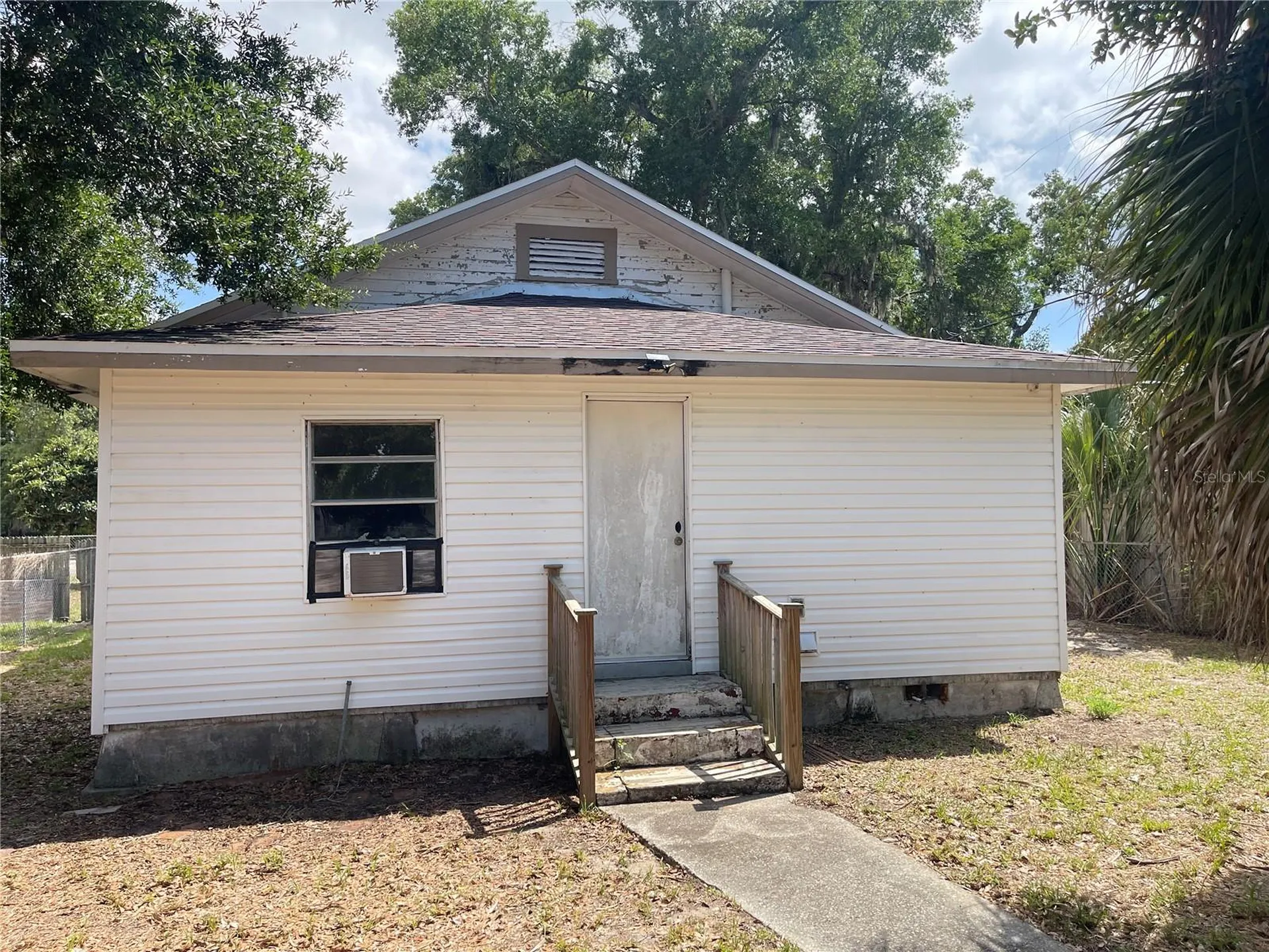 219 E Polk Avenue Lake Wales FL 33853